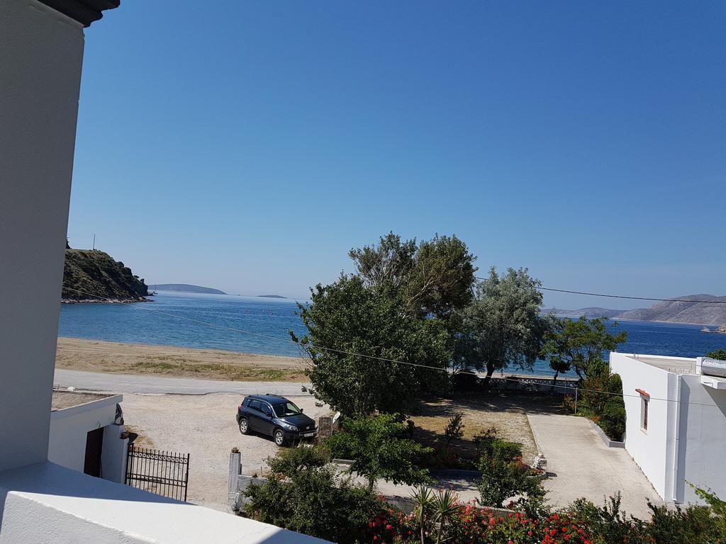 Theo'S Vacation Home 斯基罗斯岛 外观 照片